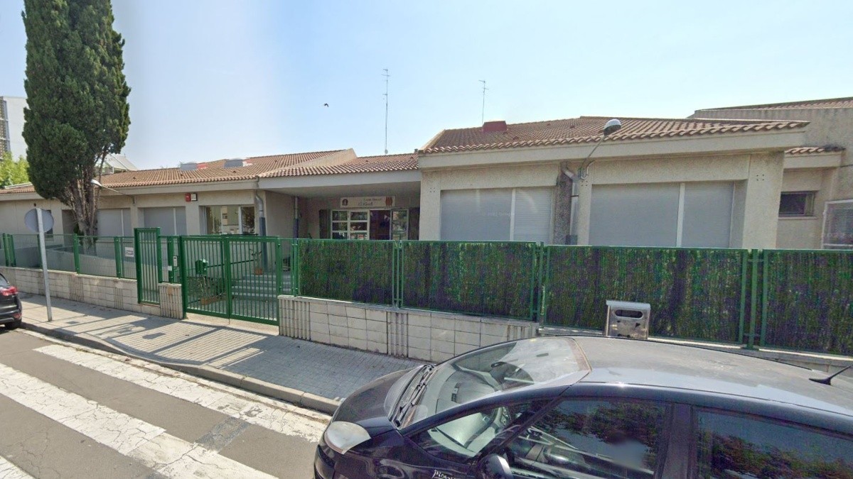 La llar d'infants El Ninot està ubicada al barri de Campclar.