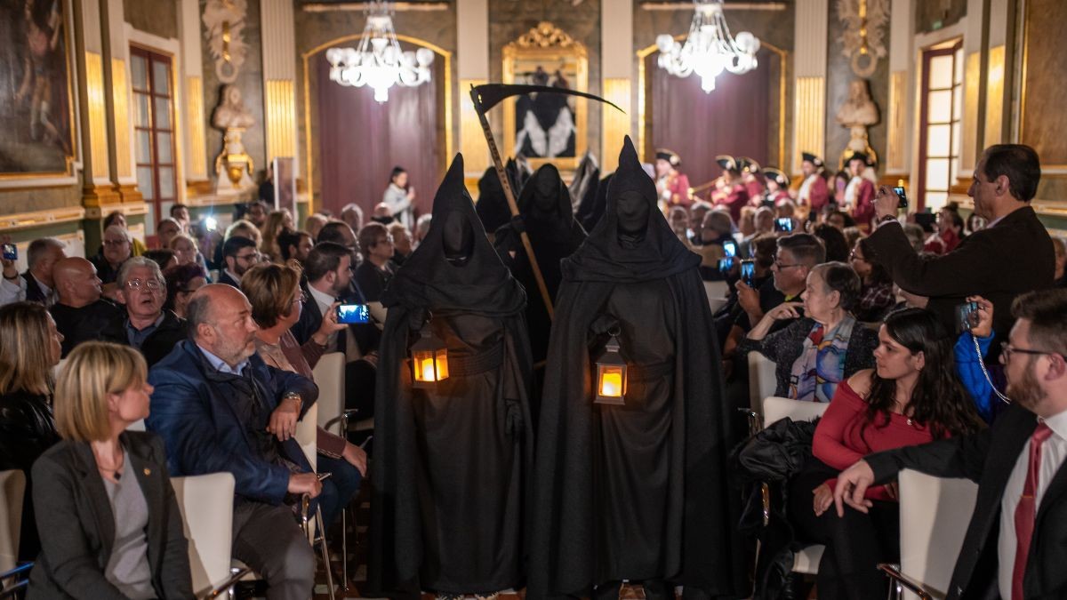 La Dansa de la Mort ha omplert l'aforament del Saló Noble del Palau Bofarull en la seva estrena