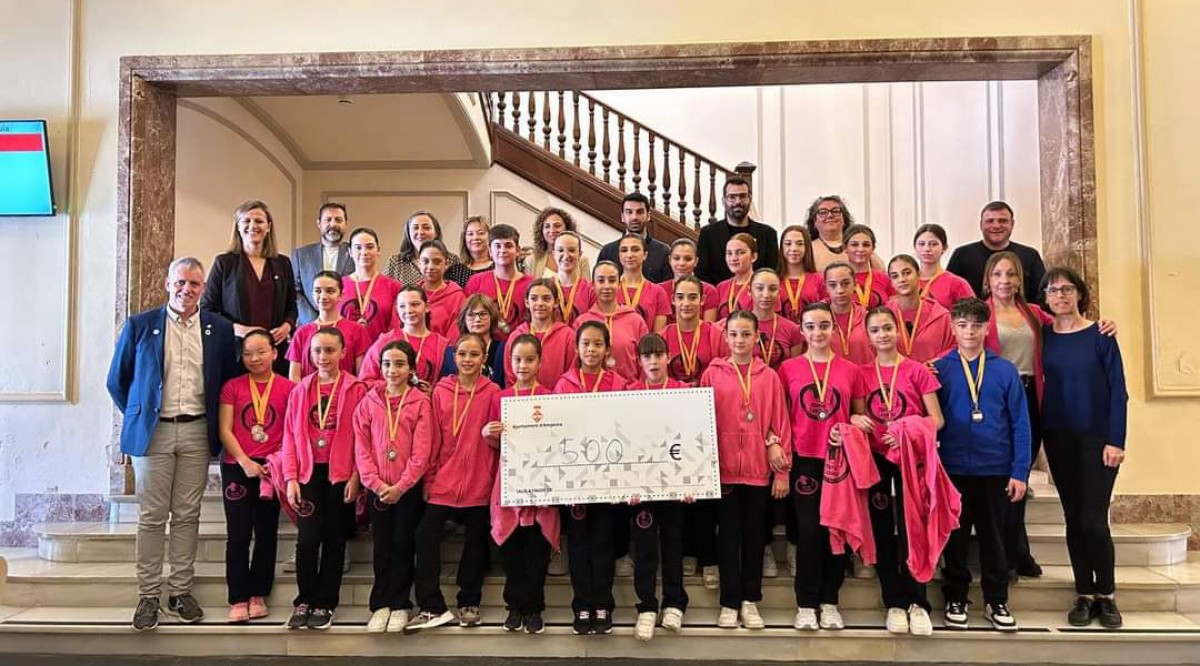 L’alumnat de l’Escola de Dansa Maria Lozano, reconeguda pels resultats al Concurs Premi Roseta Mauri de Reus     