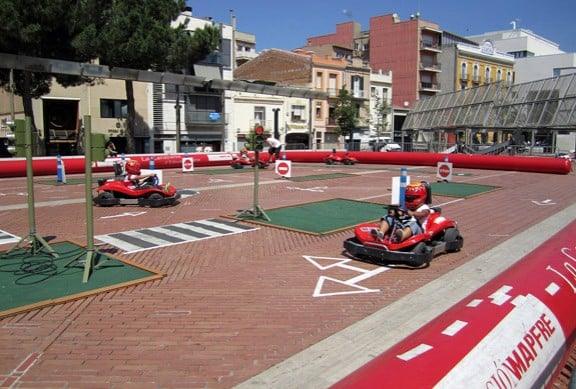 La Caravana d Educaci Vi ria de Mapfre s instal la a Granollers