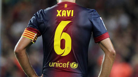 Xavi durant un partit amb el Barça