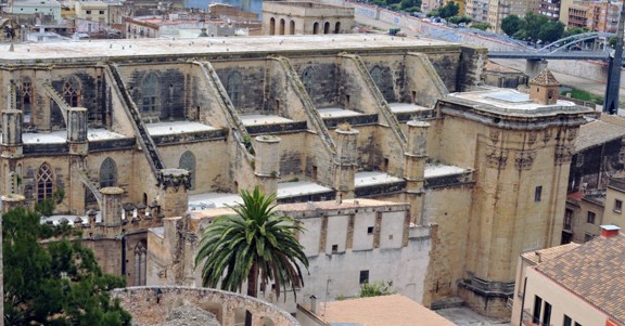 El Departament de Cultura revisarà l’estat de les esglésies del Bisbat de Tortosa