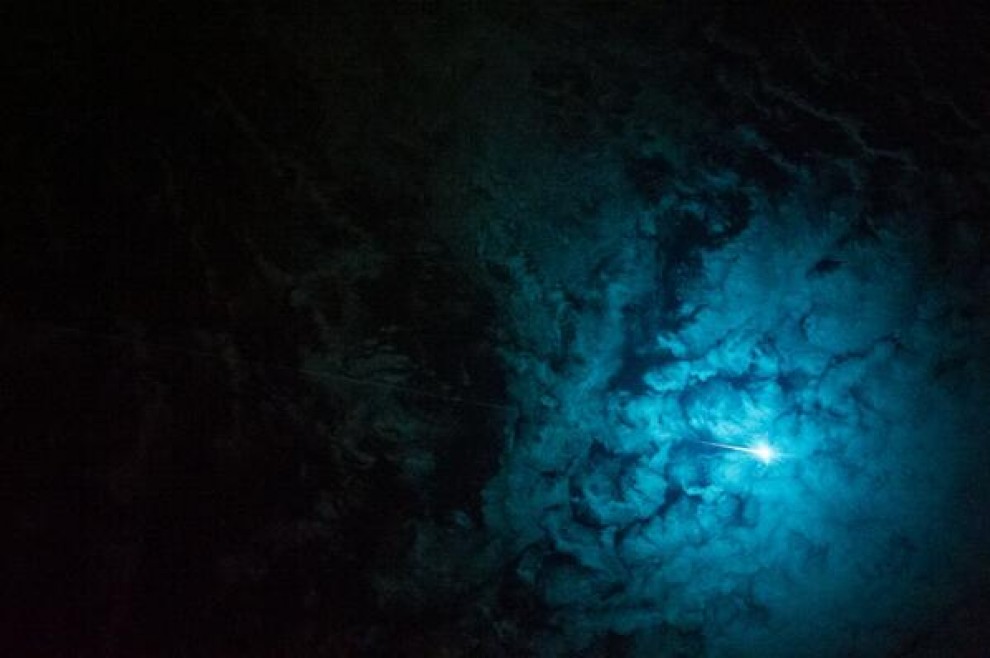 Imatge d'un meteorit entrant a l'atmosfera de la Terra