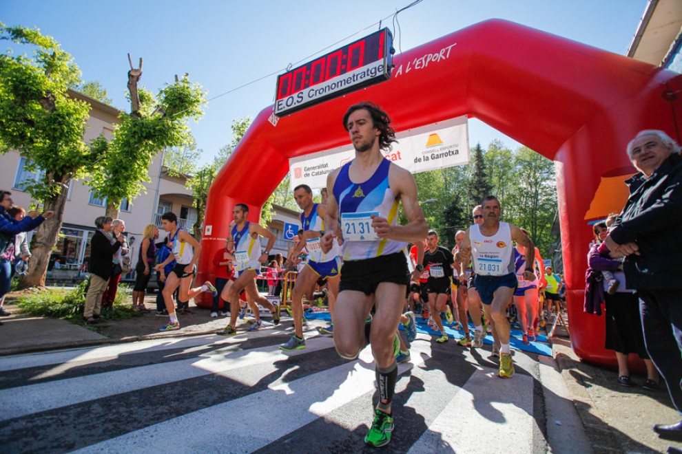 La Mitja Marató de la Garrotxa en una imatge retrospectiva.