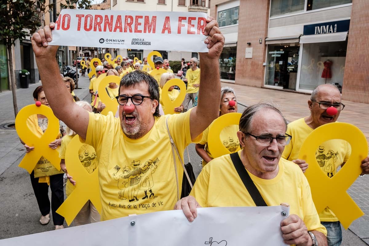 1-O - CRISIS EN CATALUÑA 9.0 - Página 4 1200_1562681472_Pesarrodona_Vic_foto_Adria_Costa_201900209072019-_ACR3173