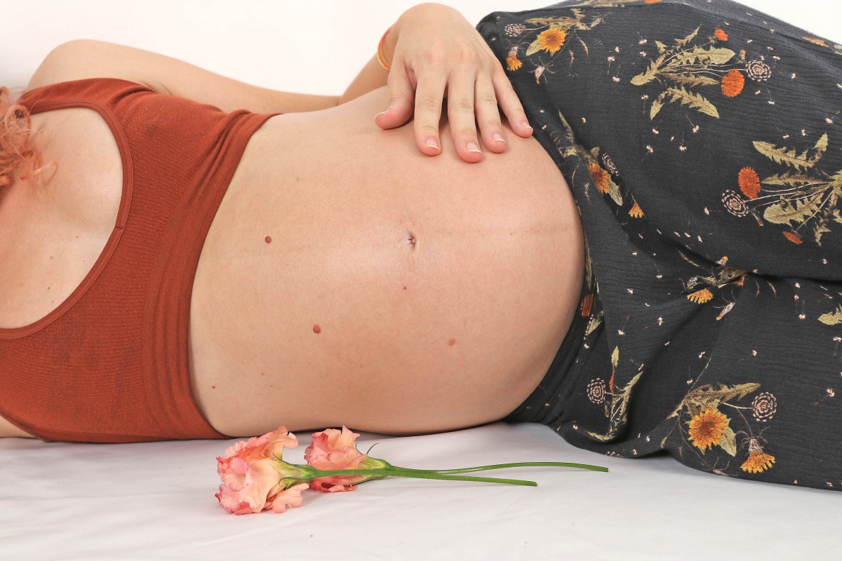 7 mites sobre l'embaràs desmentits per la llevadora Laia Casadevall