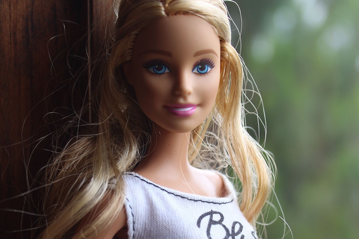 La niña online barbie